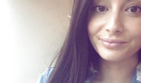 سارا ناز توسط داستانهای سکسی فامیلی همه داخلی در حال سوراخ شدن است