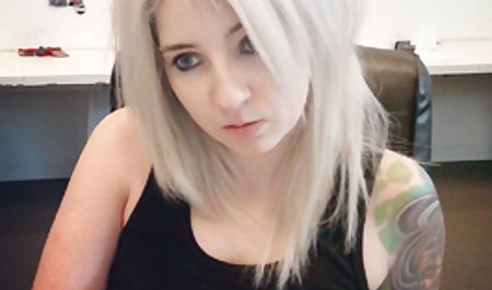 فضیلت سکس با زن کون گنده Jeune rouquine francaise baisee par un vieux pervers voyeur